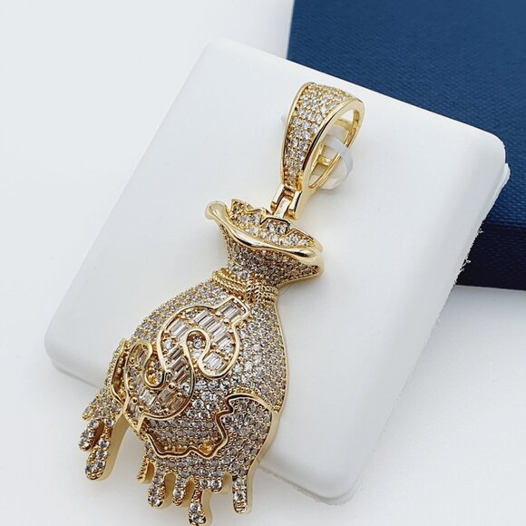 14K Gold Plated Cubic Zircon Pendant, EVBRS623 - Picture 5 of 10